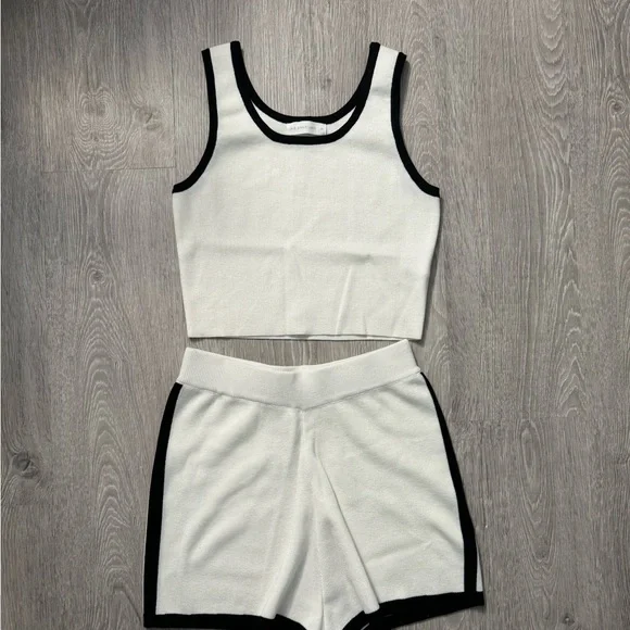 Air space Piped Ribbed Tank Top Set - Picture 4 of 7